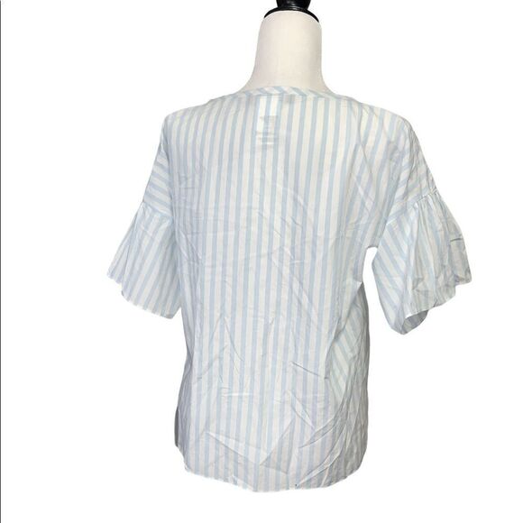 𝅺🆕 Maxmara Weekend Striped Down Button Flutter Sleeve Blouse - Picture 4 of 7